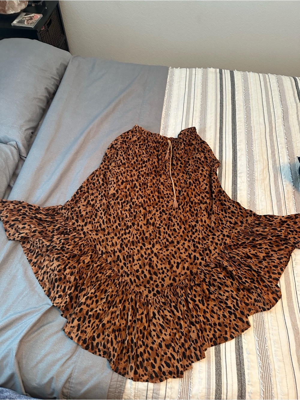 Spell Saphari skirt XS Preowned - Picture 2 of 5